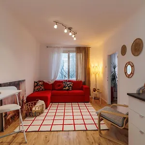 Cosy Brand New Viena