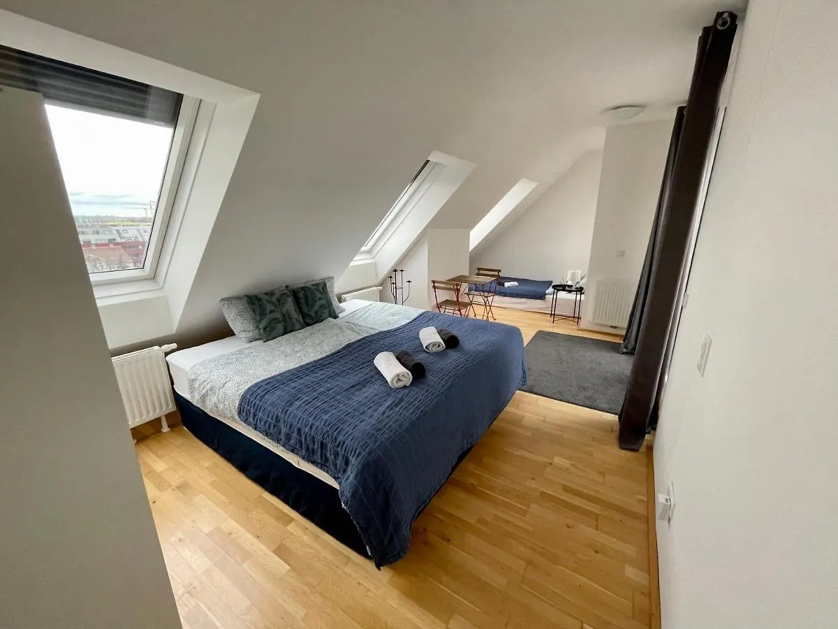 Eca Rooftop Live - Private Rooms & Serviced Apartments Wien