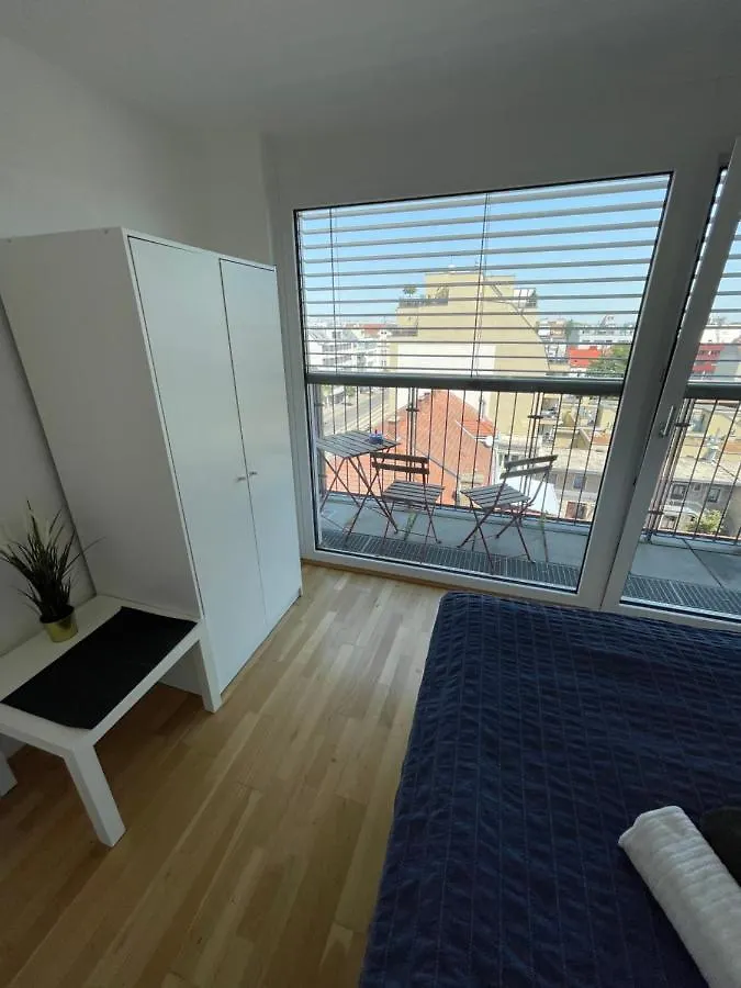 Privat bolig Eca Rooftop Live - Private Rooms & Serviced Apartments Wien